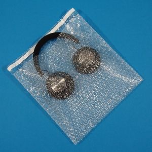 12 x 15.5 Self Seal Bubble Pouches 70/CS